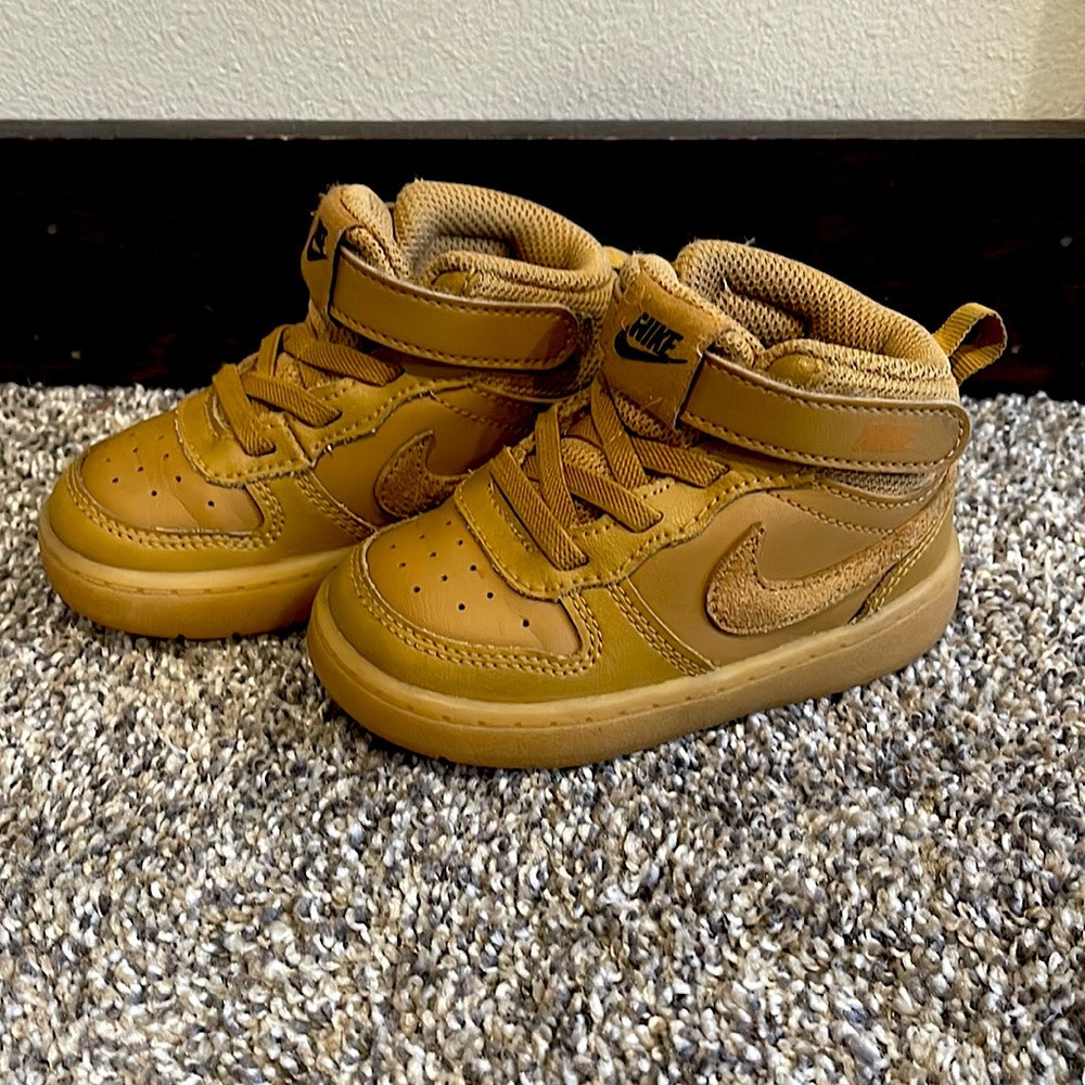 Tan Nike Hightops for Toddlers (6C)